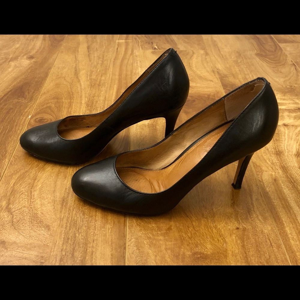 ♣️♠️🔳 Black Leather Corso Como Pumps ♣️♠️🔳